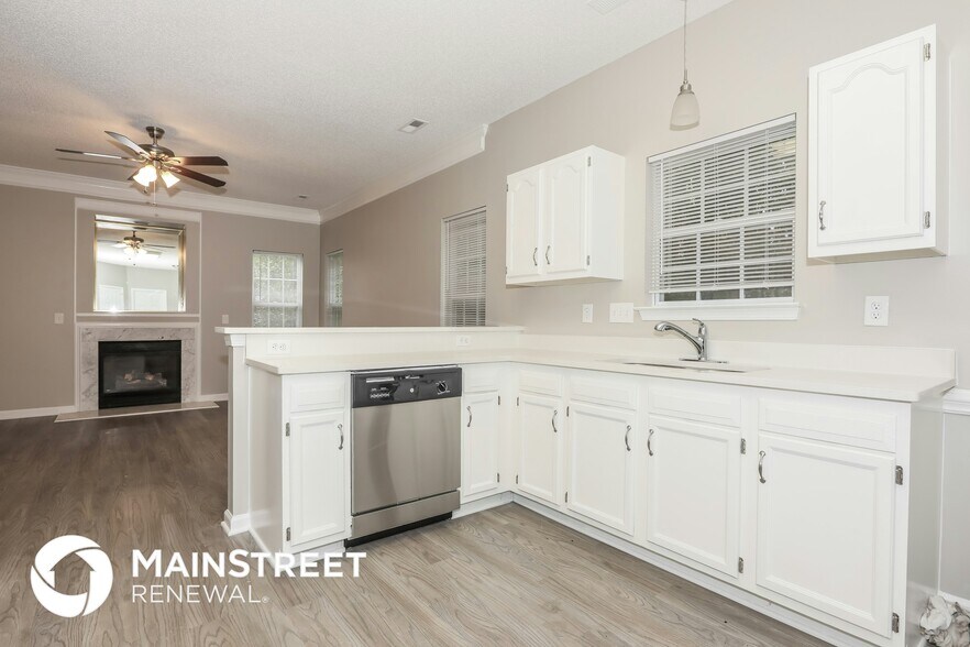 Building Photo - 6713 Reedy Creek Rd