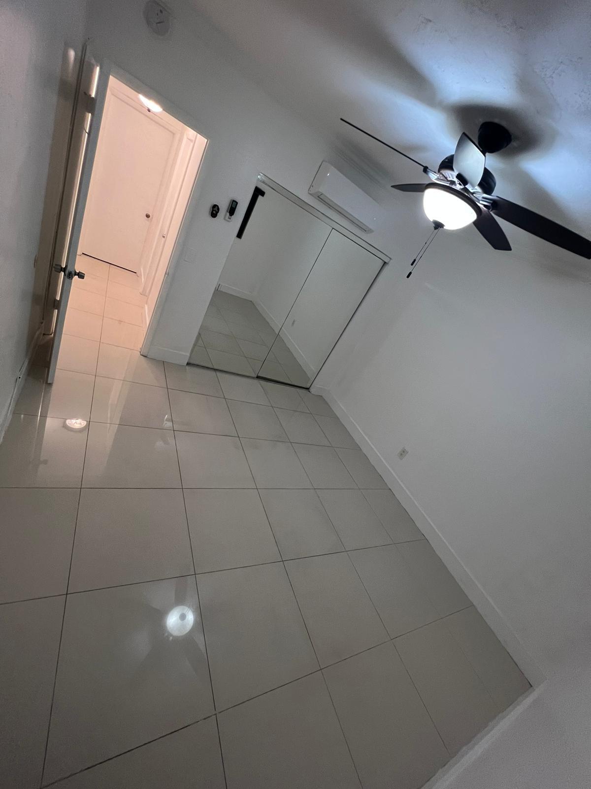 Versatile second bedroom - 1560 NE 127th St