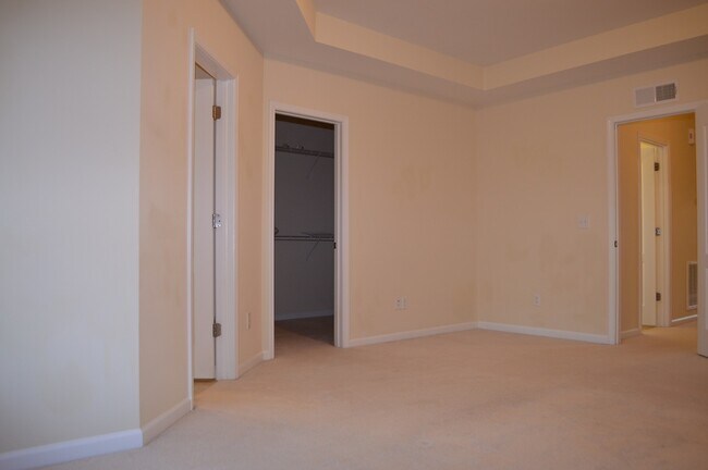 Building Photo - 532 Panorama Park Pl., Cary, NC - Bev Robe...