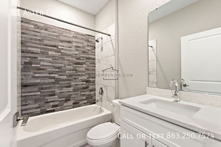 Building Photo - 351 Aster Ct