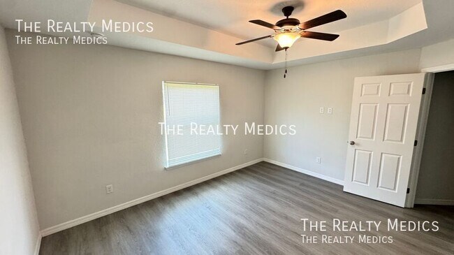 Building Photo - 8147 Cozumel Ln