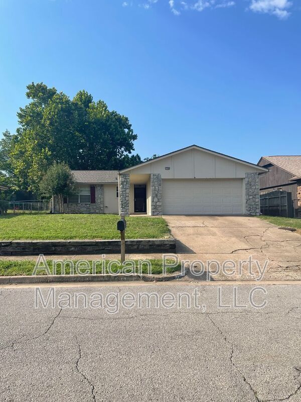 Primary Photo - 13240 E 29th Pl