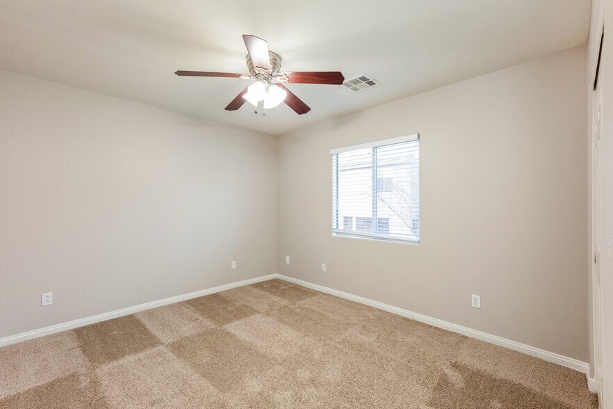 Building Photo - 8024 Aztec Basin Ave