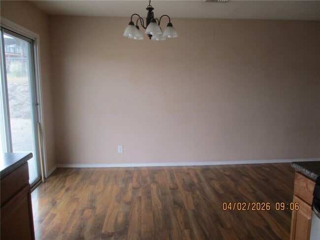 Building Photo - 1731 Agate Cir