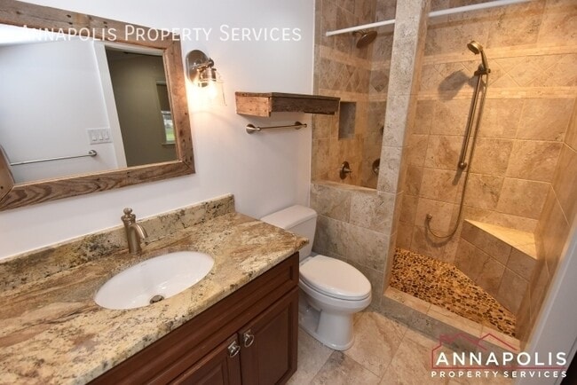 Building Photo - 254 Severn Rd