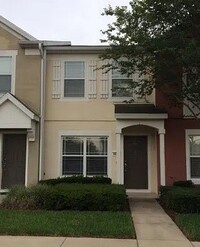 Building Photo - Maintenance Free 2 Bed 2.5 Bath Town home ...