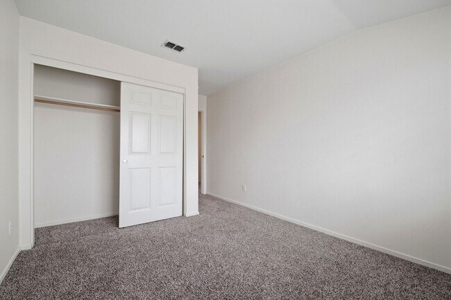 Building Photo - 1263 Montgomery Ln