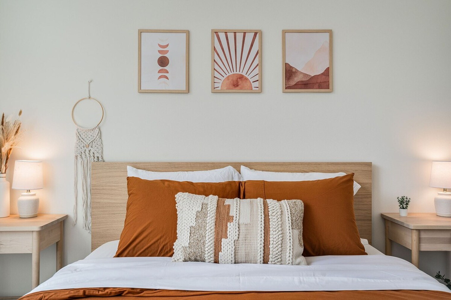 Building Photo - 1414 E Howell St