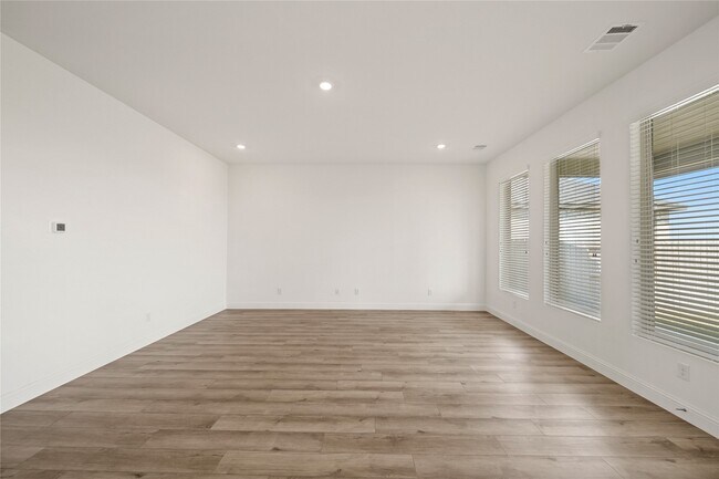 Building Photo - 4627 Windmill Lndg Ln