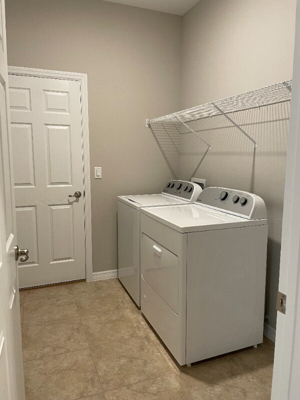 Building Photo - 7214 SW 57th Ln