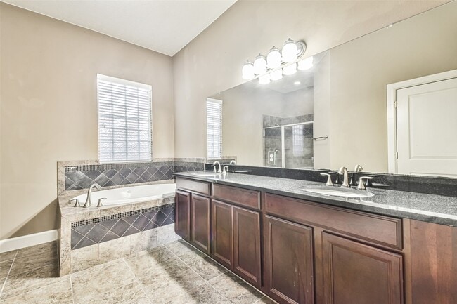Building Photo - 12507 Baldwin Springs Ct