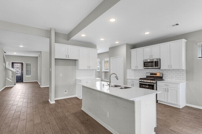 Building Photo - 24430 Piney Harbor Ln