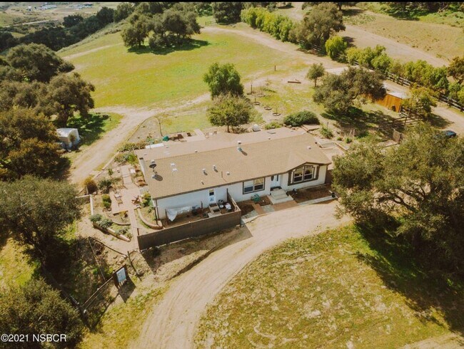Building Photo - 6855 Long Canyon Rd