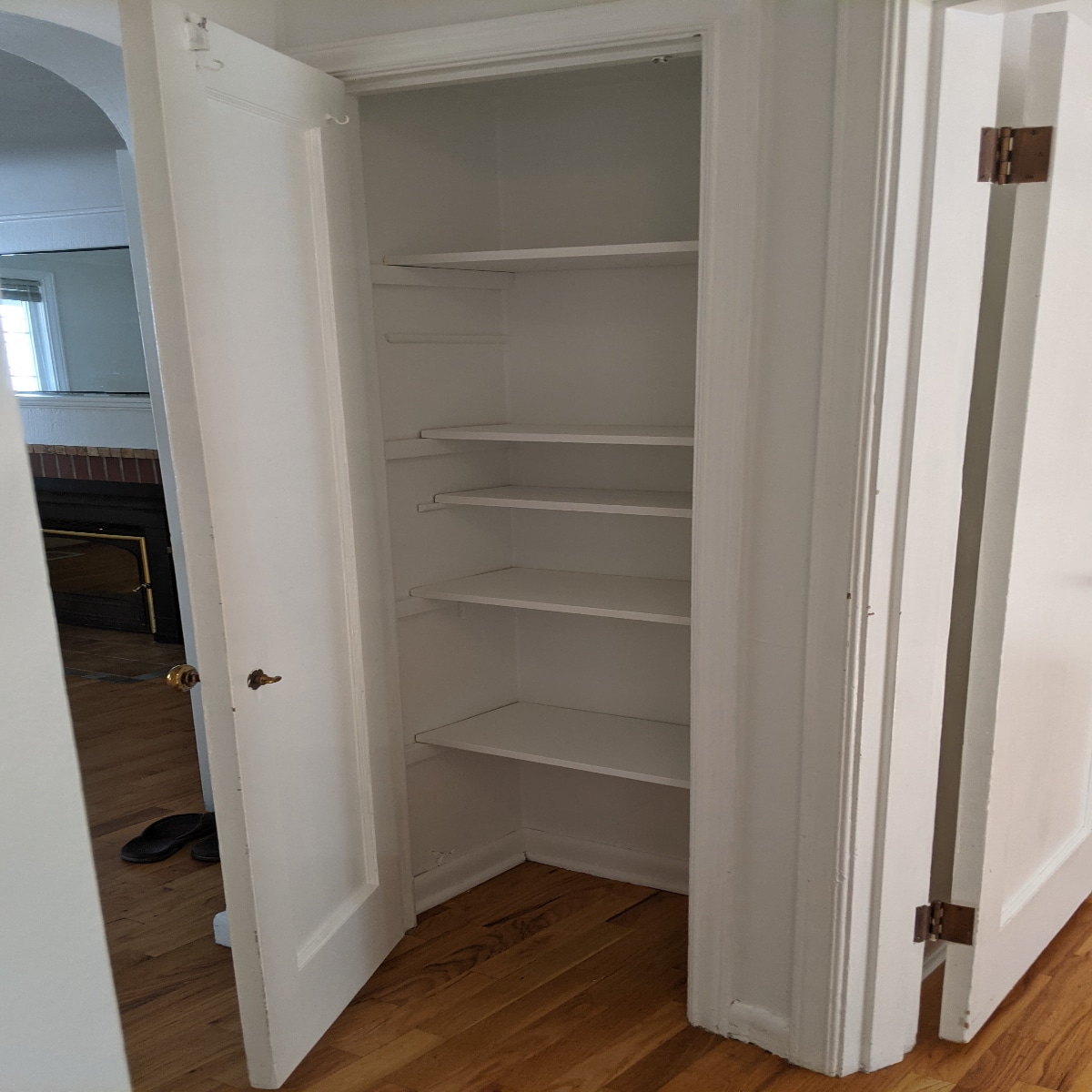 Building Photo - 1036 NE 102nd St