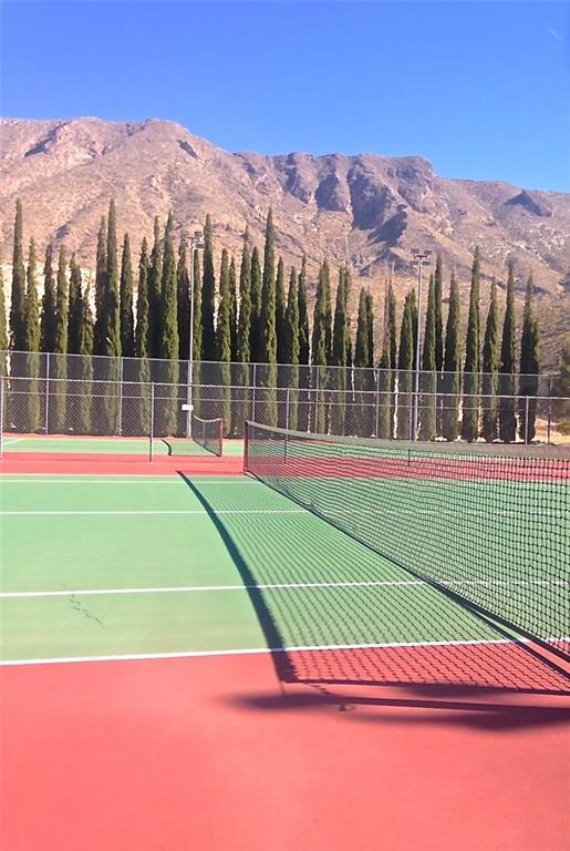 Building Photo - 4800 N Stanton St