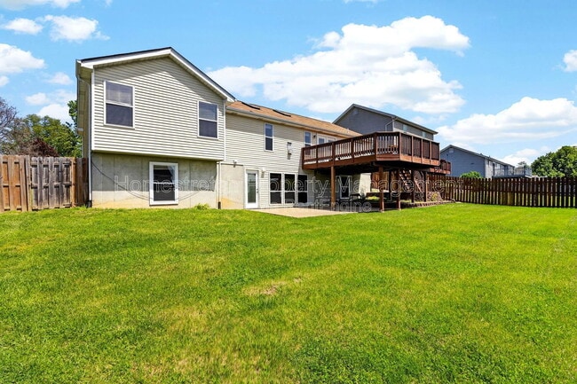 Building Photo - 166 Royallprairie Ln