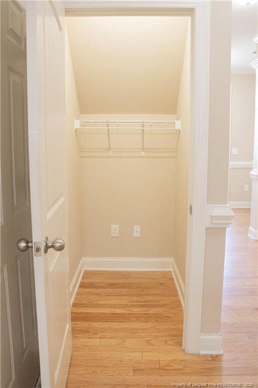 Building Photo - 44 Coswell Ct