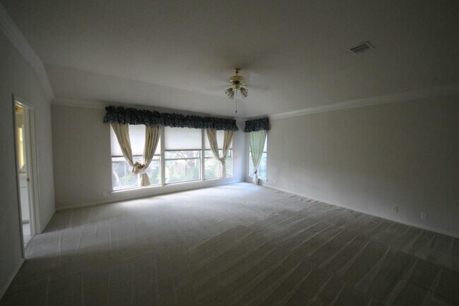 Building Photo - 10225 Open Gate Dr