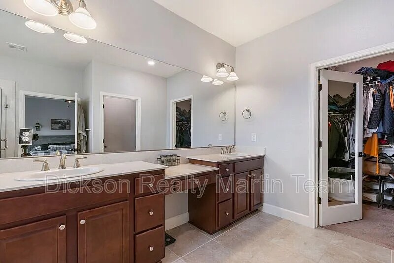 Building Photo - 1495 Heavenly View Trl