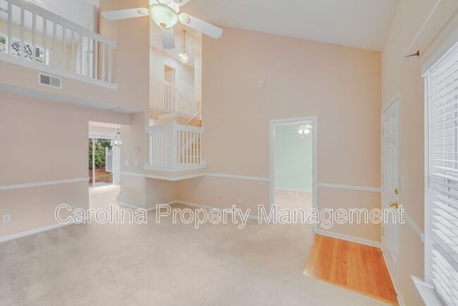 Building Photo - 15021 Deshler Ct