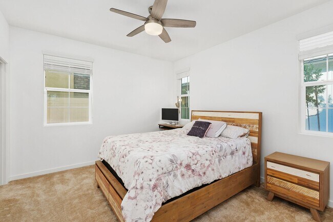Building Photo - New Community - Temecula - New House Corne...