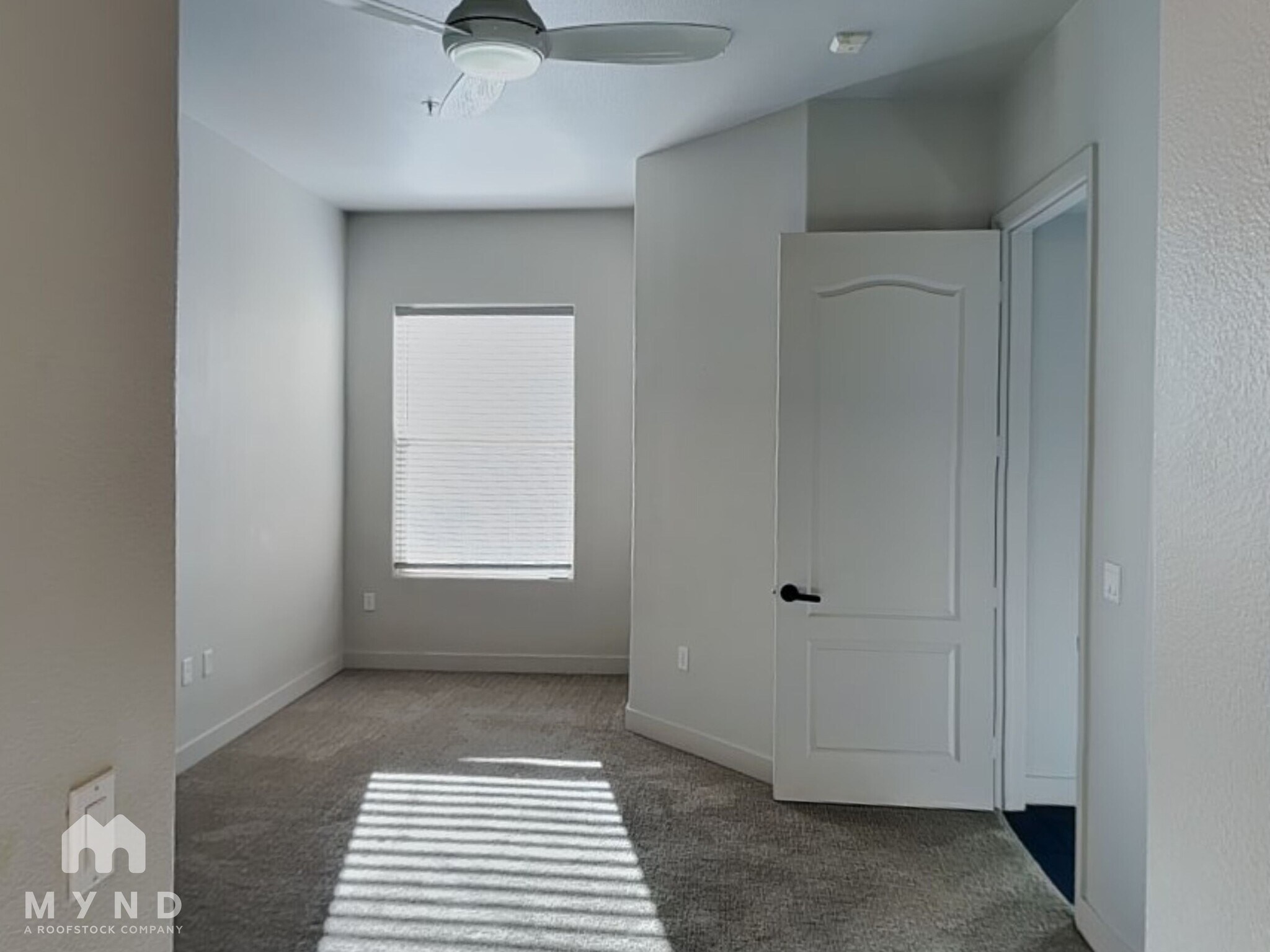 Building Photo - 68 E Serene Ave