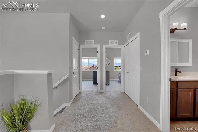 Building Photo - 5451 Necker Heights