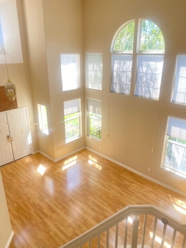 Building Photo - Spacious 5-Bedroom Home with Solar, Stunning Sunroom & Upgraded Bathrooms!