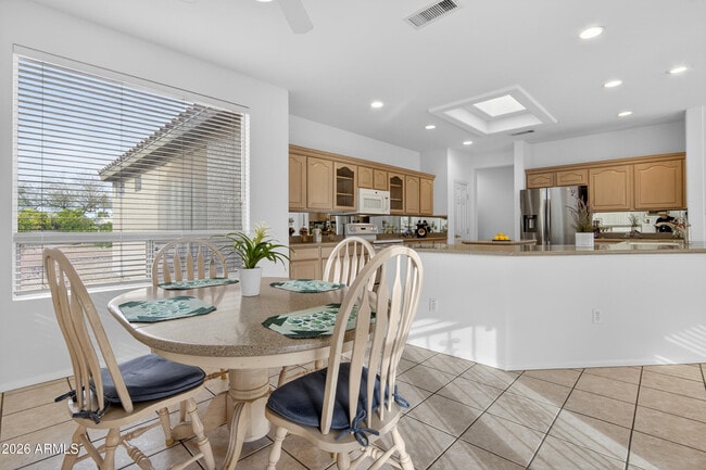 Building Photo - 15796 W Eucalyptus Ct