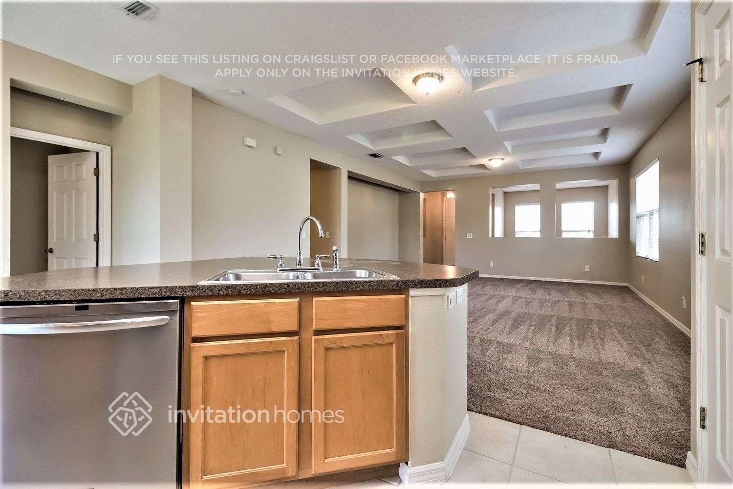 Building Photo - 662 Cressa Cir