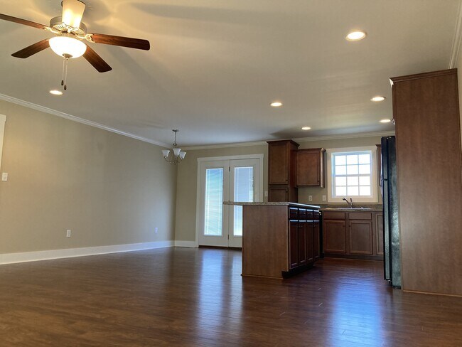 Building Photo - 2910 Gunsmoke Trail Way