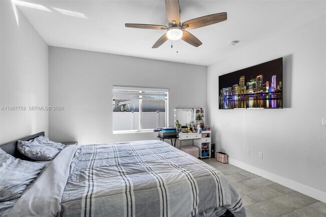 Building Photo - 1515 SW 65th Pl