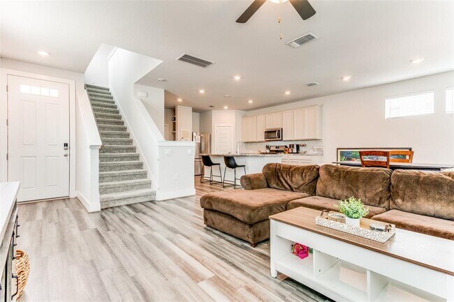 Building Photo - 7400 Wynkoop Ct