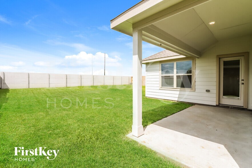 Building Photo - 5212 Winding Strm Dr