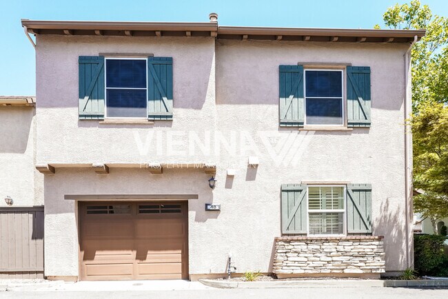 Building Photo - 48 Villa Gardens Ct