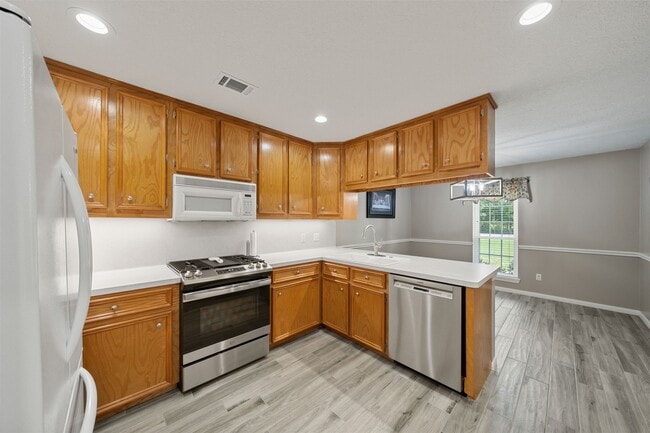 Building Photo - 18823 Cypress Church Rd