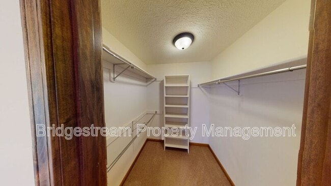 Building Photo - 1632 Tamworth Cir