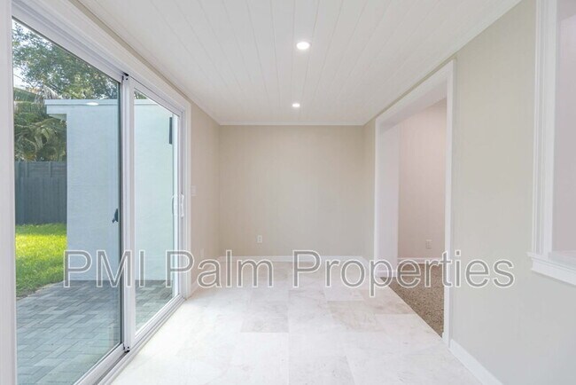 Building Photo - 431 52nd St