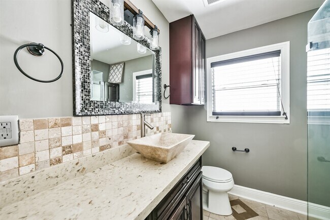 Building Photo - 6833 Concho St