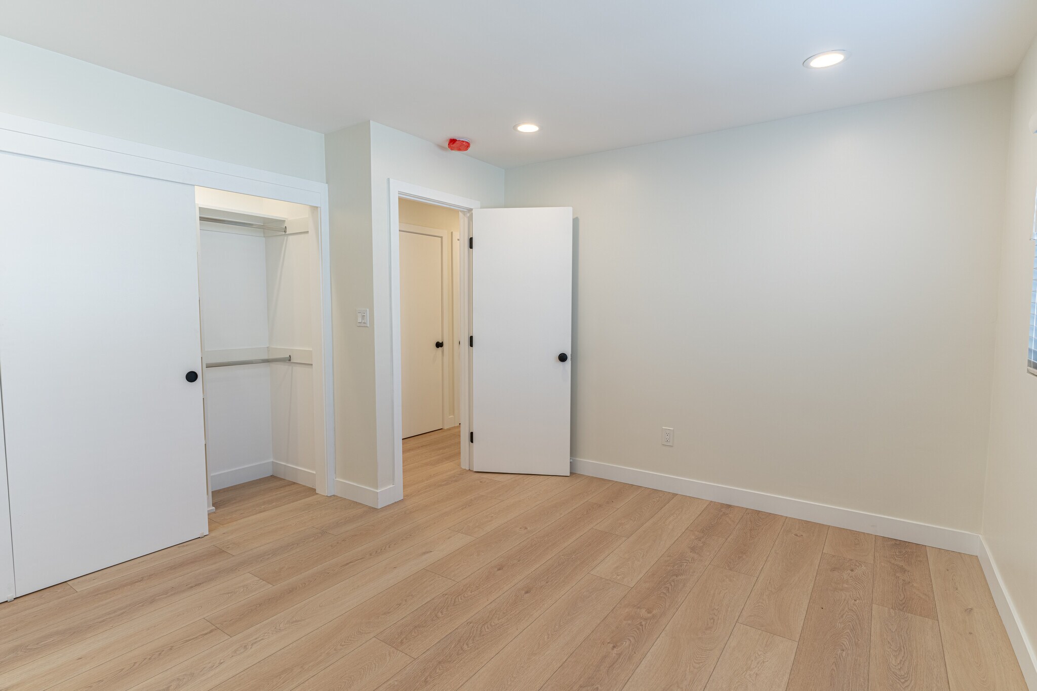 Bedroom 1 - 5430 Driftwood St