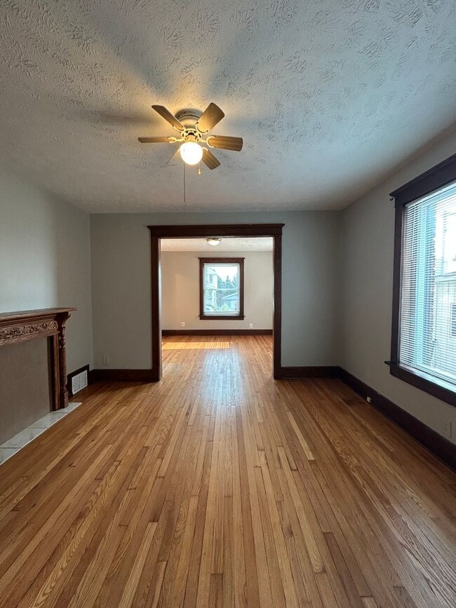 Building Photo - 2419 Poppleton Ave