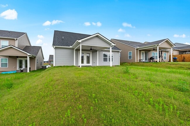 Building Photo - Lovely 3 BR, 2.5 BR Home with 2 Car Garage, Boiling Springs