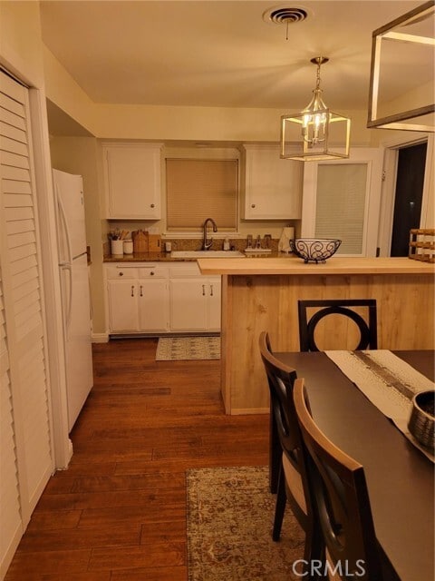 Building Photo - 208 W 37th St