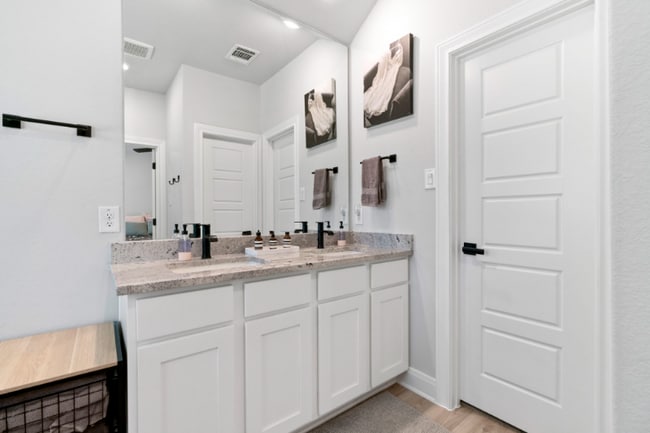 Building Photo - 117 Angel Oak Wy