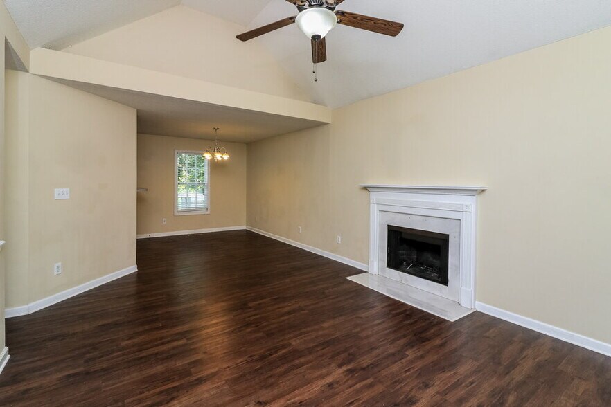Building Photo - 4671 Tradewinds Ct