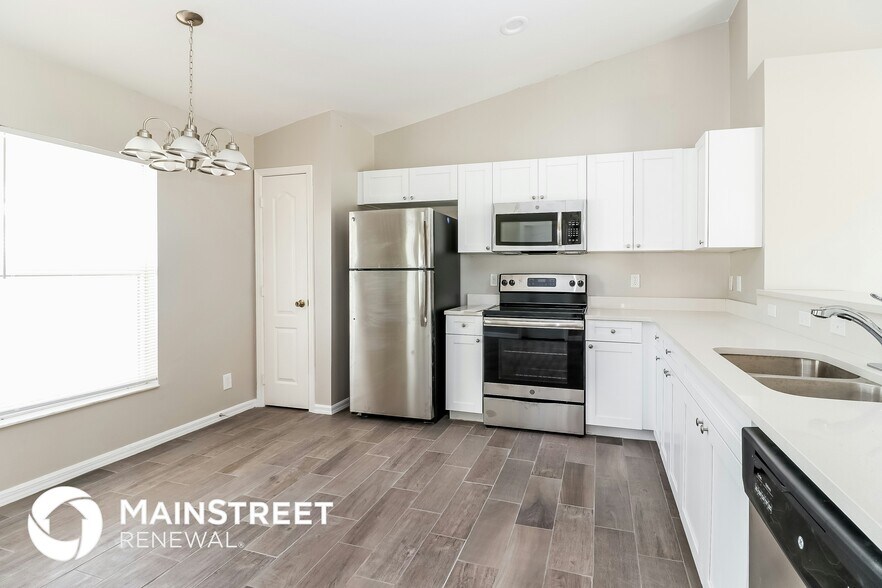 Building Photo - 1713 NW 12th St