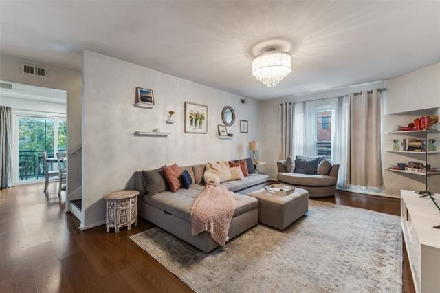 Building Photo - 4020 Holland Ave