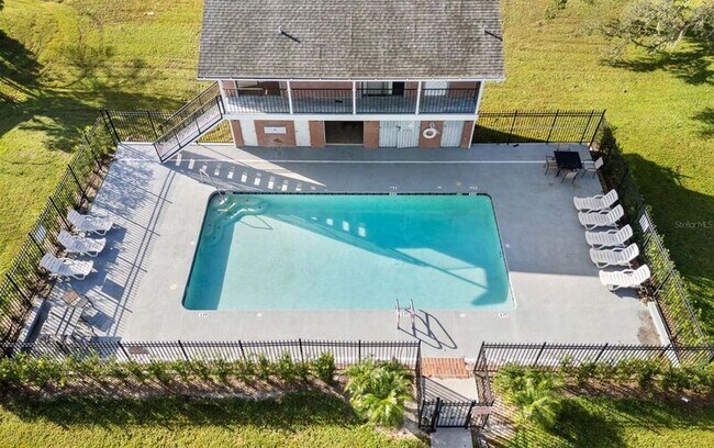 Building Photo - 12715 N 57th St