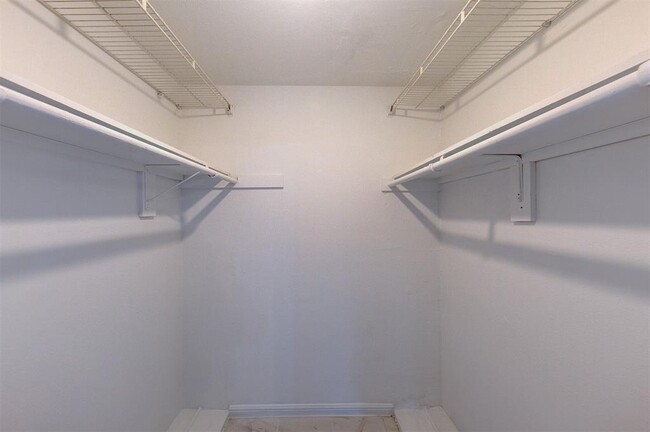 Building Photo - 263 E Castle Harbour Dr