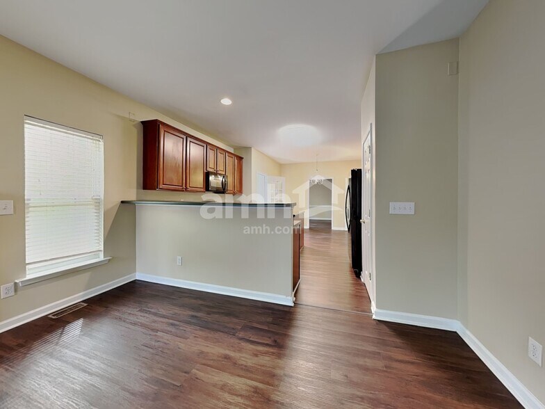 Building Photo - 3324 Forest Mill Cir